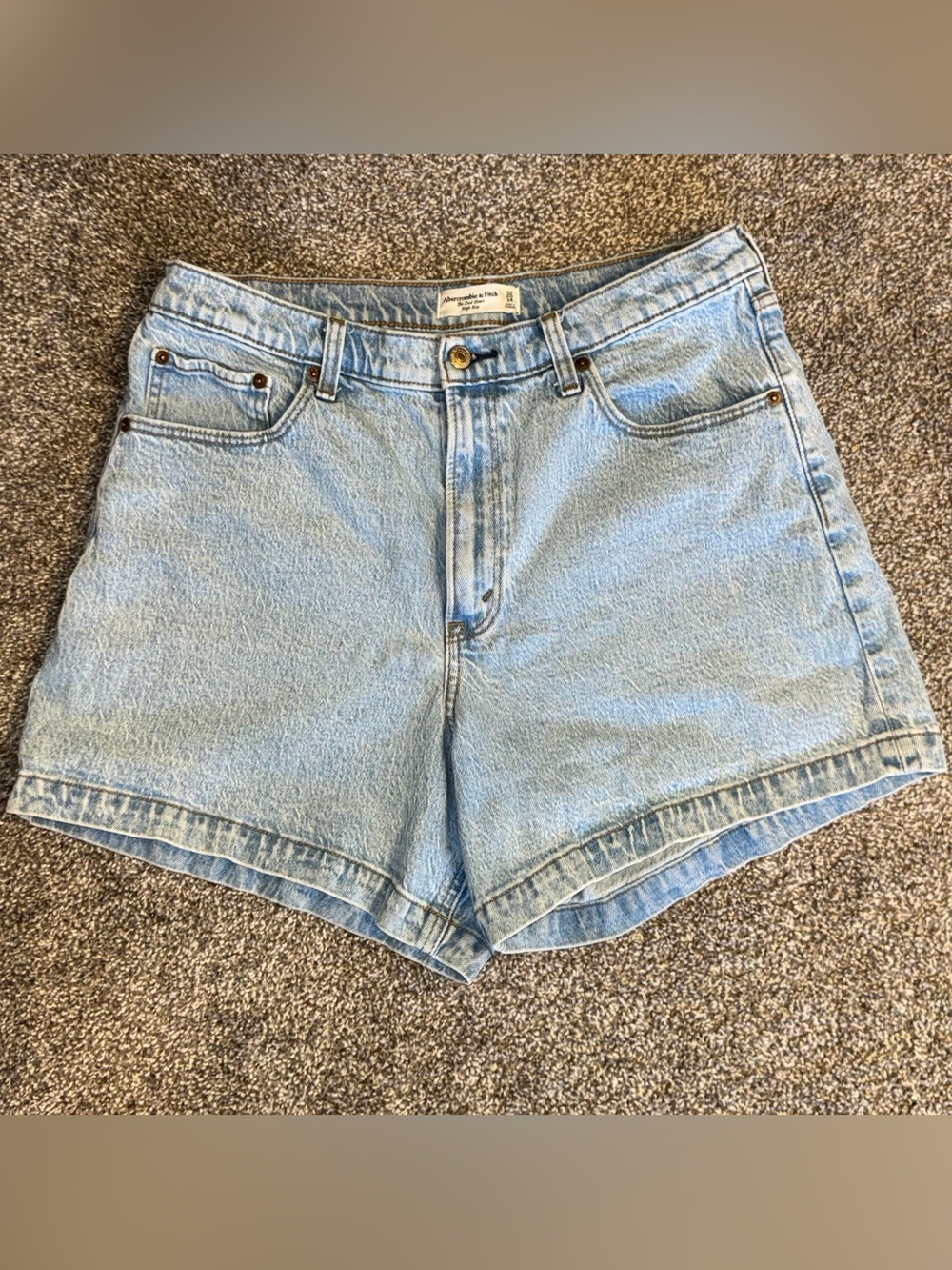 Abercrombie & Fitch The Dad Short High Rise